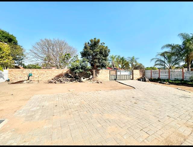 3 BEDROOM HOUSE FOR SALE IN IVY PARK